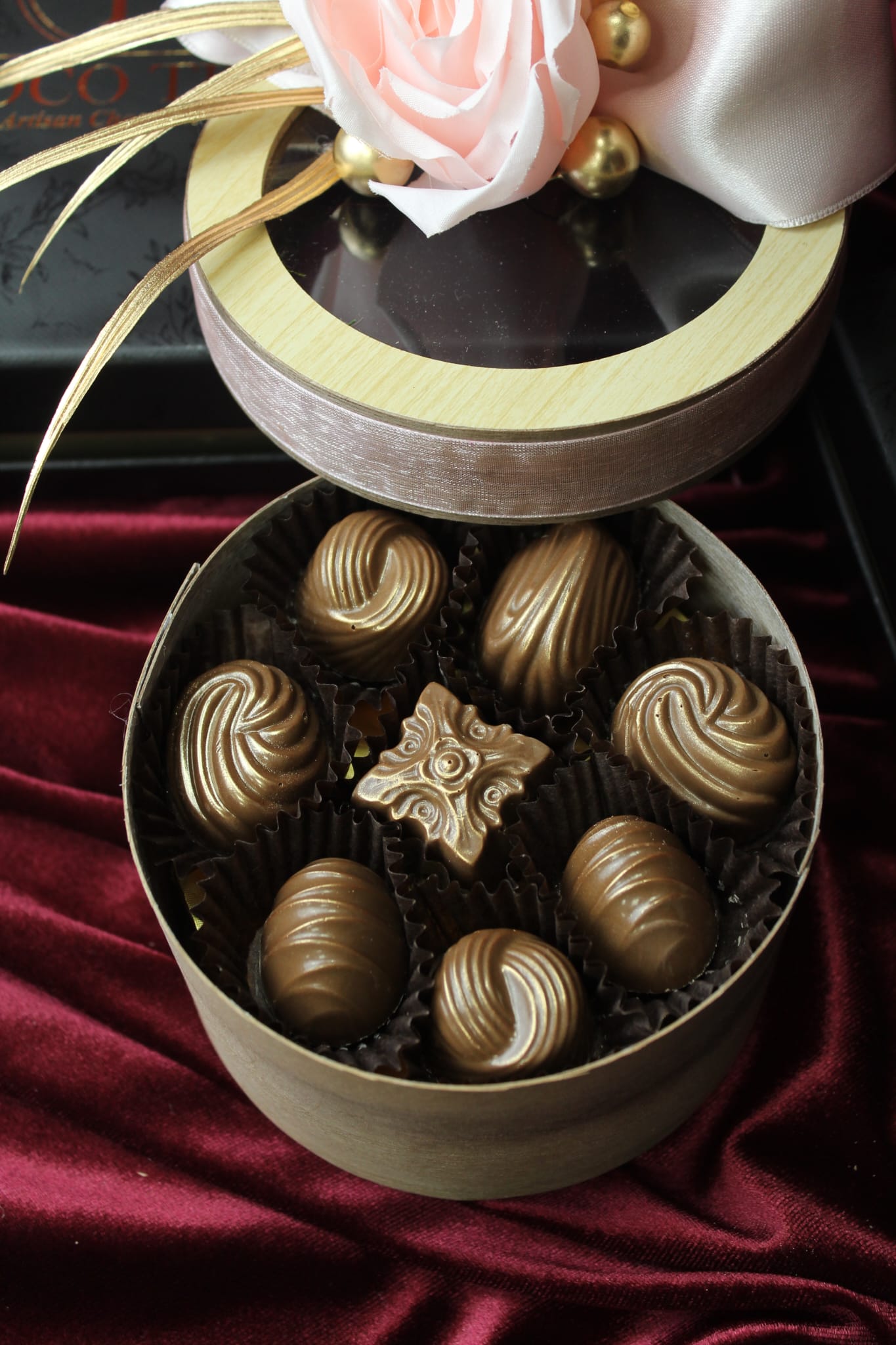 16 Stuks Chocolade in Houten Box