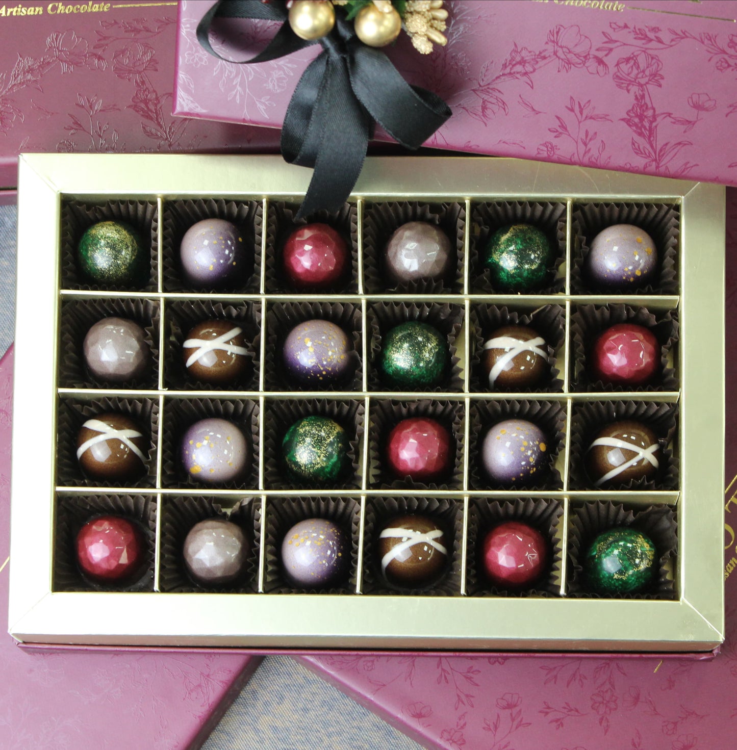 24 Stuks Magma Artisan Chocolade Box