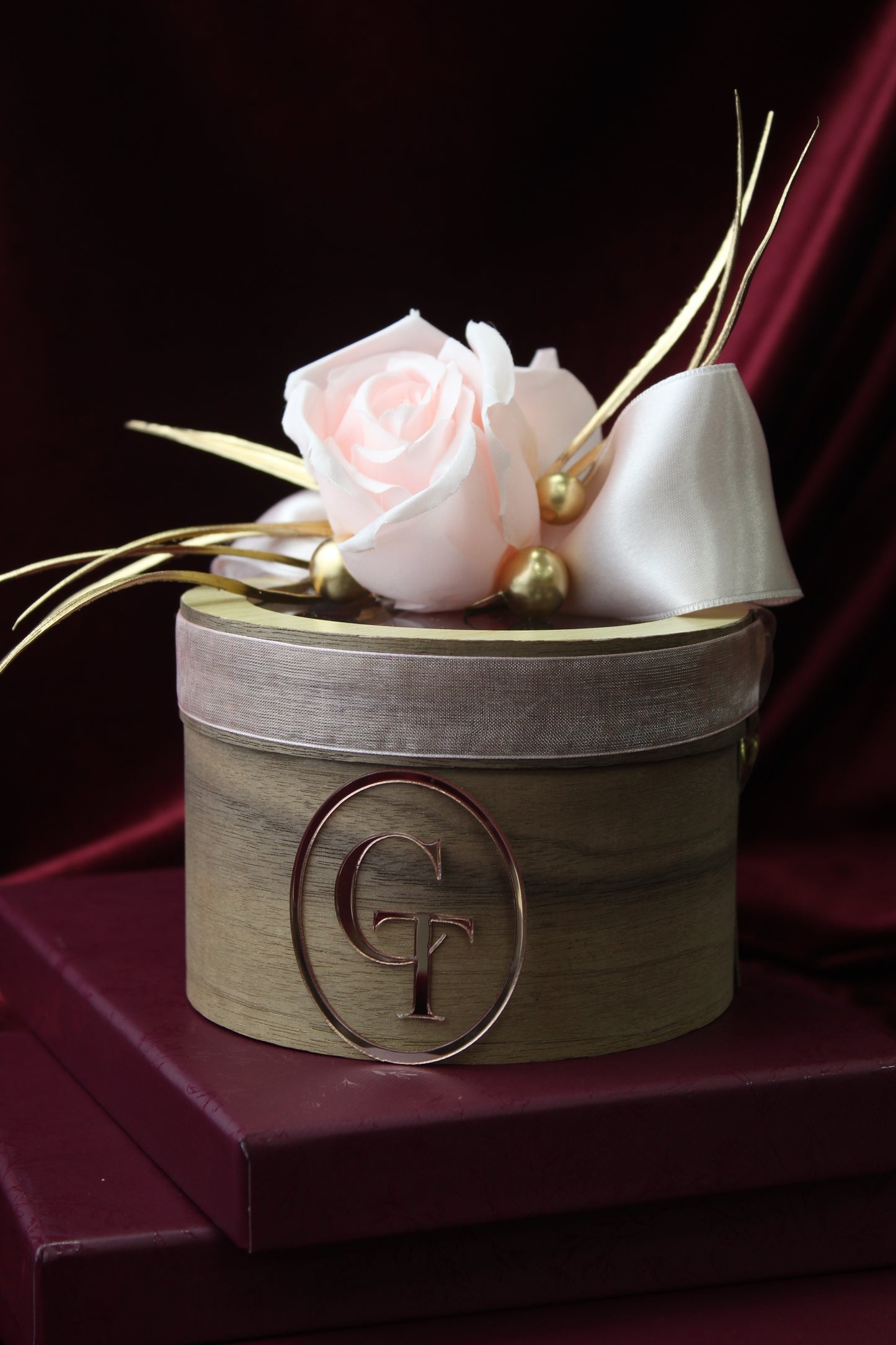 16 Stuks Chocolade in Houten Box